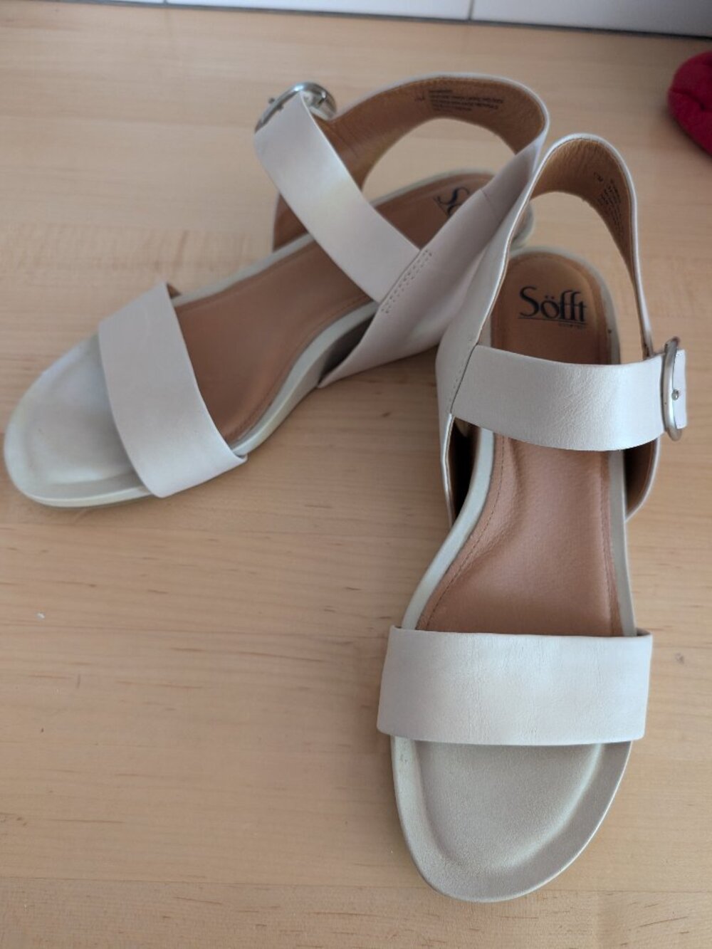 Sofft Womens Wedge Dress Sandals size 11 M